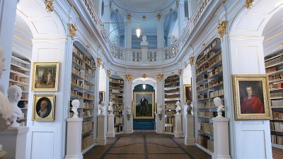 Schönheit im Büchertempel: Herzogin Anna Amalia Bibliothek 10 Jahre nach verheerendem Brand
