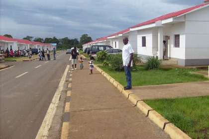 Experte: “Afrika geht es besser, als wir glauben” – Vielen Afrikanern kann Flüchtlingsstatus aberkannt werden