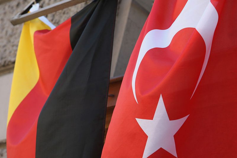 Berlin vermeidet Kritik an türkischer Offensive gegen YPG – kann Vorgehen völkerrechtlich nicht einordnen