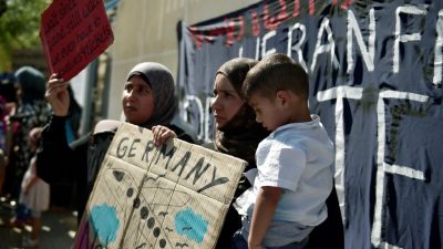 Familiennachzug von Migranten aus Griechenland läuft wieder schneller