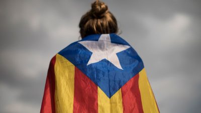 Puigdemont sagt Reise nach Madrid ab – Rajoy will am Artikel 155 festhalten