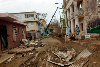 Nach Hurrikan: Trump kritisiert “armselige Führungsqualitäten” der puerto-ricanischen Regierung – legen nur Hände in den Schoß