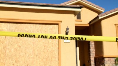 US-Ermittler stellen in Haus des Todesschützen von Las Vegas Sprengsätze und Waffen sicher