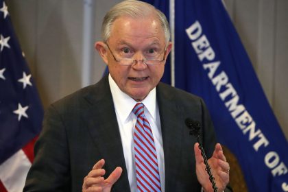 US-Justizminister: Unser Asylsystem wird „ausgetrickst“ – Zahl falscher Asylanträge schoss seit 2009 in die Höhe
