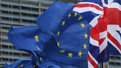 Brexit: EU erwartet lang andauernde politische Spannungen in London