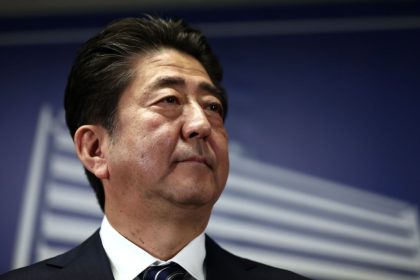 Nach Wahlsieg: Japans Regierungschef kündigt härteren Umgang mit Nordkorea an