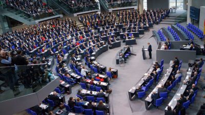Union und SPD setzen Sondierungsgespräche fort