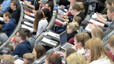 Universitäten schlagen Alarm: Hochschulen beklagen massive Wissenslücken bei Abiturienten