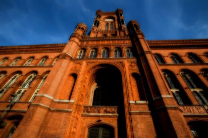 Berliner Abgeordnetenhaus will Frauentag zum Feiertag machen