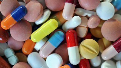 Uni Basel: „Placebos wirken auch ohne Täuschung“