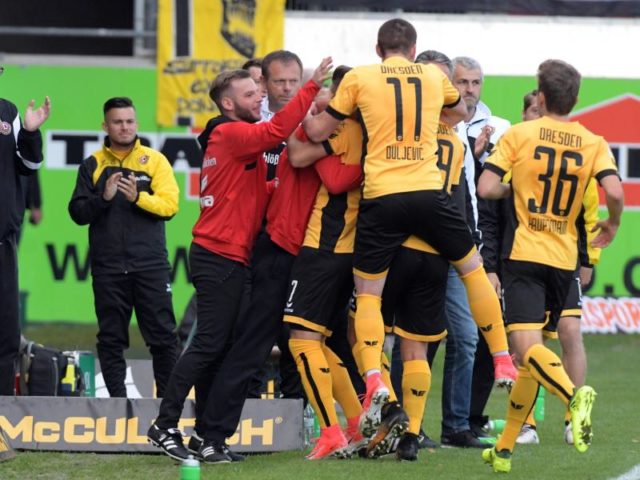 Dynamo Dresden gewinnt in Heidenheim. Foto: Stefan Puchner/dpa