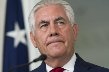 US-Außenminister Tillerson besichtigt neue US-Botschaft in London