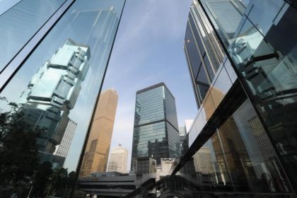 Tausende Menschen demonstrieren in Hongkong gegen chinesische Einflussnahme