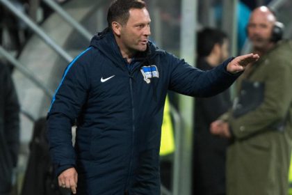 Hertha-Protest gegen Diskriminierung: Team kniet