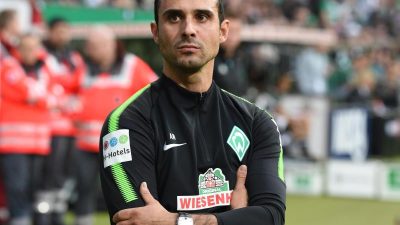 Werder-Manager Baumann stärkt Trainer Nouri den Rücken