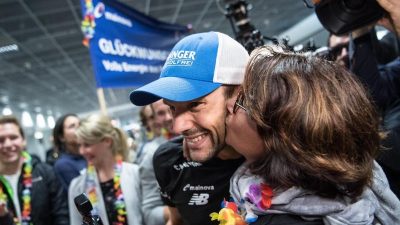 Ironman-Weltmeister Lange überwältigt von «Wahninnsempfang»
