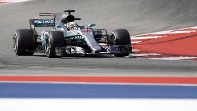 Hamilton holt Pole Position in Austin