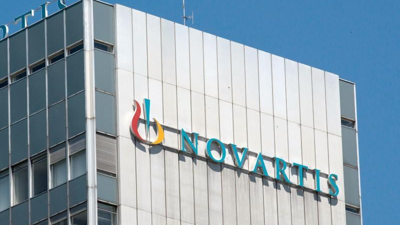 Novartis regt neue Bezahlmodelle für teure Medikamente an