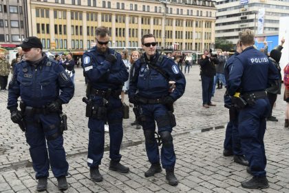 Angreifer sticht in finnischer Stadt Turku mehrere Menschen nieder – Zwei Tote und acht Verletzte