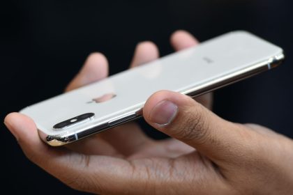 Stiftung Warentest: Neues Modell X ist das zerbrechlichste iPhone aller Zeiten