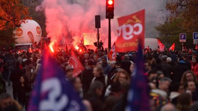 170 Demonstrationszüge – Tausende Franzosen demonstrieren gegen Macron-Regierung