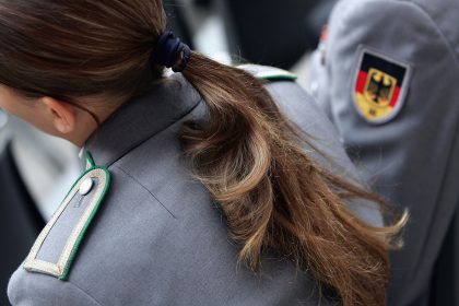 Rekordzahl an Soldatinnen in der Bundeswehr: Frauenanteil hat sich seit 2001 verdreifacht