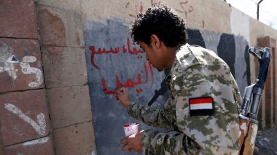 Zwei Selbstmordanschläge auf Sicherheitskräfte in Jemen – 5 Polizisten getötet