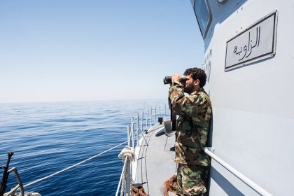 Libysche Küstenwache fischt mehr als 300 Migranten aus dem Mittelmeer