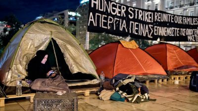 Syrische Flüchtlinge beenden zweiwöchigen Hungerstreik in Athen