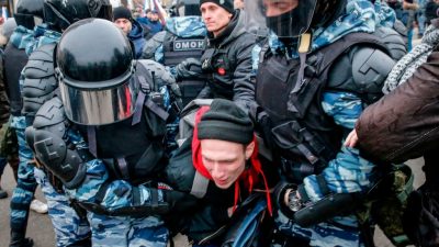 Rund 380 Festnahmen bei Anti-Putin-Protesten in Moskau – Opposition ruft zum „Volksaufstand“ auf