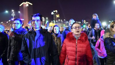 Juncker fordert von Rumänien kompromissloses Vorgehen gegen Korruption