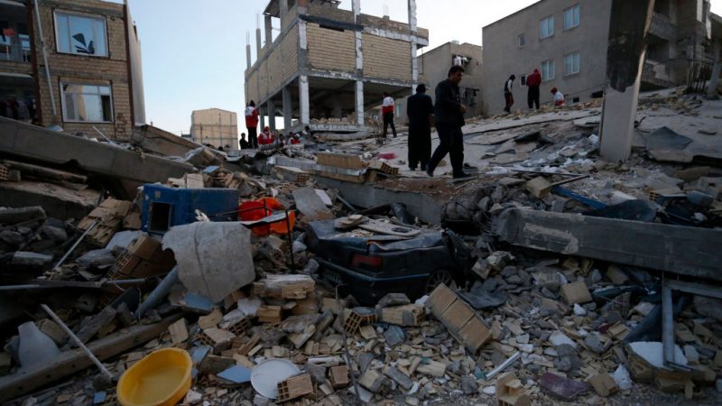 Teheran: Eine Tote und hundert Verletzte bei starkem Erdbeben