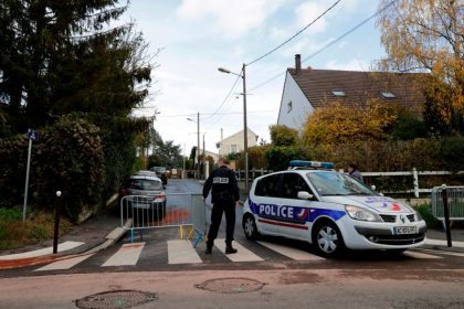 Französischer Polizist erschießt drei Menschen und sich selbst