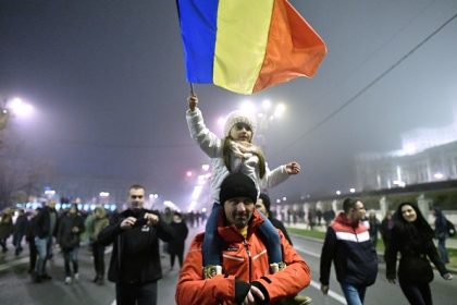 Tausende Rumänen protestieren gegen geplante Schwächung der Antikorruptionsbehörde