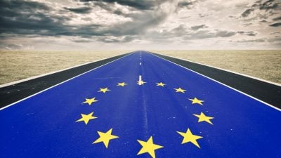 Deutschland und Frankreich dringen auf rasche EU-Reform – Macron spricht von „Neugründung“