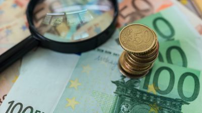 EU-Kommission: Italiens hoher Schuldenstand gibt „zur Sorge Anlass“