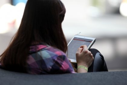 87 Prozent der Bevölkerung ab zehn Jahren sind online