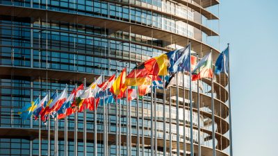 EU-Parlamentspräsident erteilt Macrons Reformvorschlägen Absage – und lehnt Vermittlung im Katalonien-Konflikt strikt ab