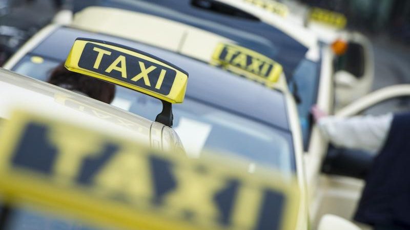 Taxi-Ruf bundesweit per App: Traditionsbranche im Umbruch