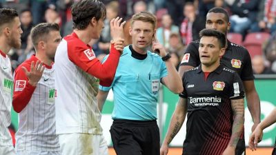 Videobeweis: Bundesliga-Clubs fordern Konsequenzen