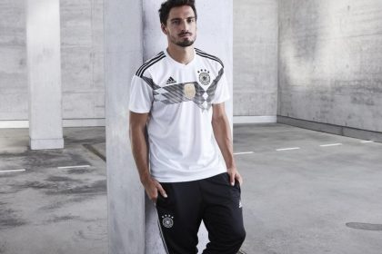 WM-Shirt für 2018 erinnert an Triumph von Rom