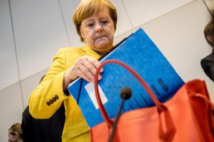 Jeder zweite Deutsche will Abgang von Angela Merkel