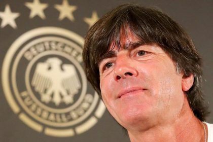 Erst Werbedrehs, dann Klassiker: DFB-Elf in Berlin
