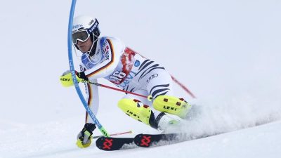 Dürr holt in Levi Olympia-Ticket im Slalom