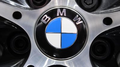 BMW und Audi verkaufen 2020 jeweils acht Prozent weniger Autos