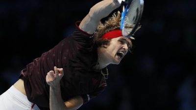 Zverev verliert bei Tennis-WM gegen Federer in drei Sätzen