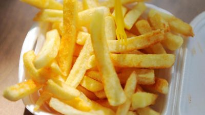 Dürre trifft Kartoffeln: Pommes Frites könnten teurer werden