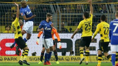 4:4 gegen Schalke nach 4:0-Führung gefährdet BVB-Coach Bosz