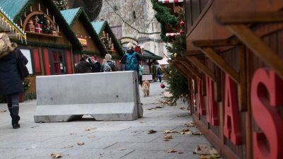 Ein Jahr nach Anschlag: Weihnachtsmarkt an der Berliner Gedächtniskirche öffnet