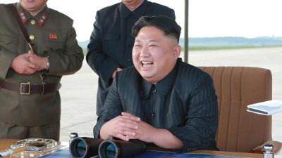 Treibt Nordkorea sein Raketenprogramm voran? – Pjöngjang will neuen Satelliten ins All befördern